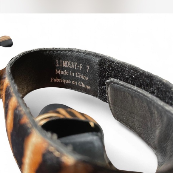 <Jeffrey Campbell> Ankle Strap Zebra Print Heeled Sandal Size 7 - Picture 7 of 8